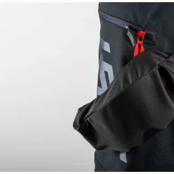Leatt MTB 4.0 Shorts -Casual Clothing Sales Store leatt mtb40 shorts 2 scaled