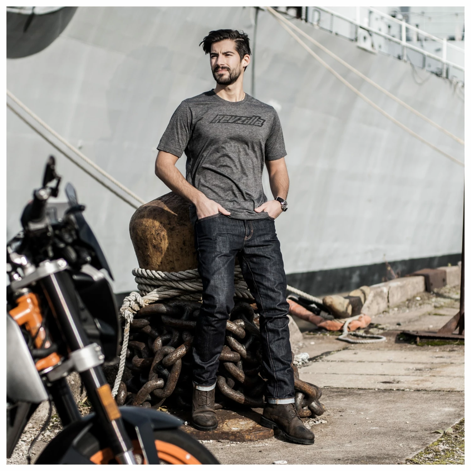 Shirts RevZilla Blackline T-Shirt 3 Shirts RevZilla Blackline T-Shirt - Image 3